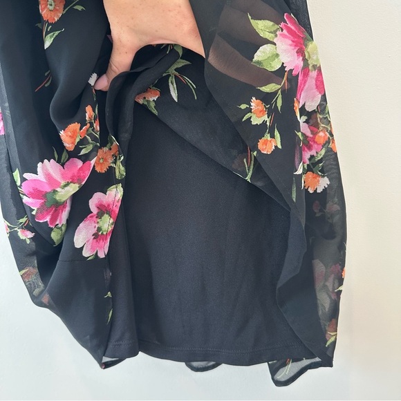 Love Tree Black Floral Halter Mini Dress Sundress Summer Cocktail Resortwear - Picture 7 of 12